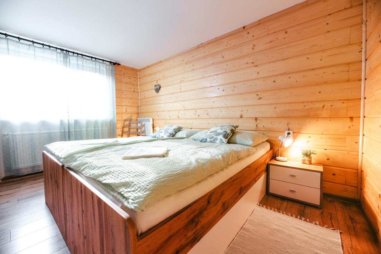 Apartman Florian Trenczyńskie Cieplice Zewnętrze zdjęcie